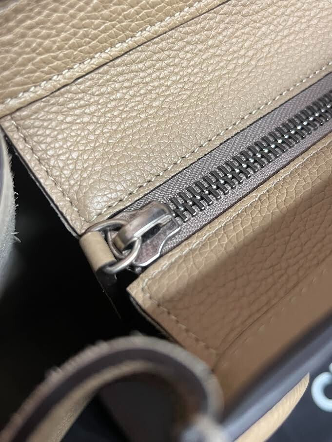 CELINE LUGGAGE PHANTOM LEATHER HANDBAG DOUBLE HANDLE TOTE TAUPE — view 10