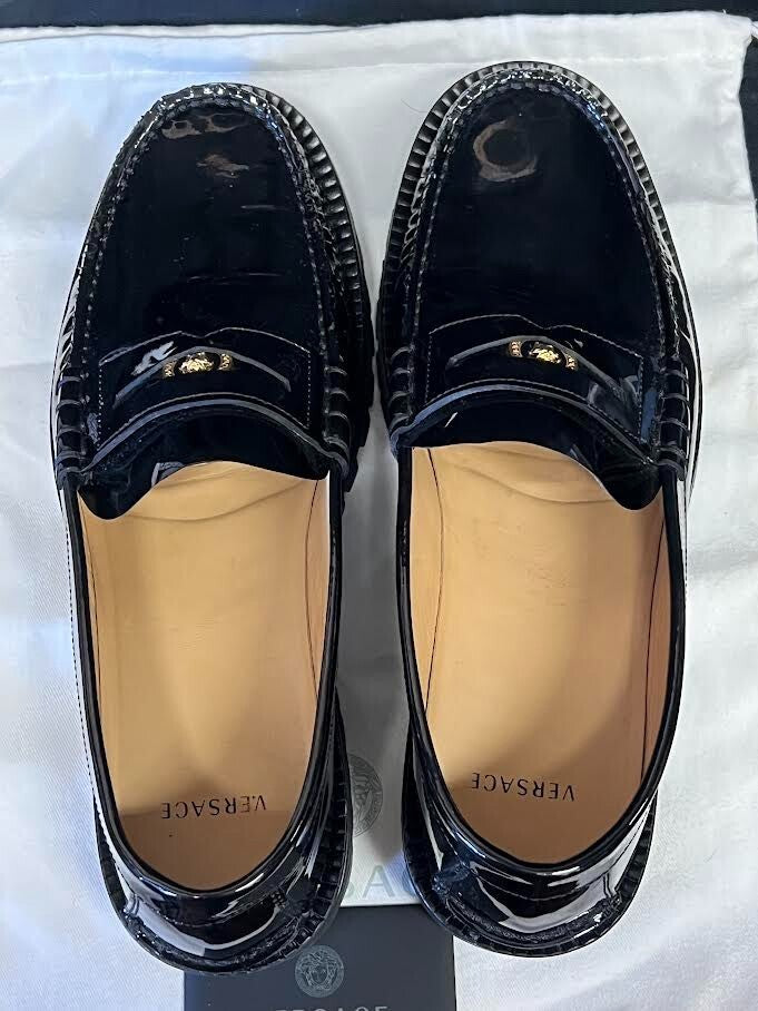 VERSACE CHUNKY LOAFERS PATENT LEATHER BLACK SIZE 42 / US 9 DSU75475