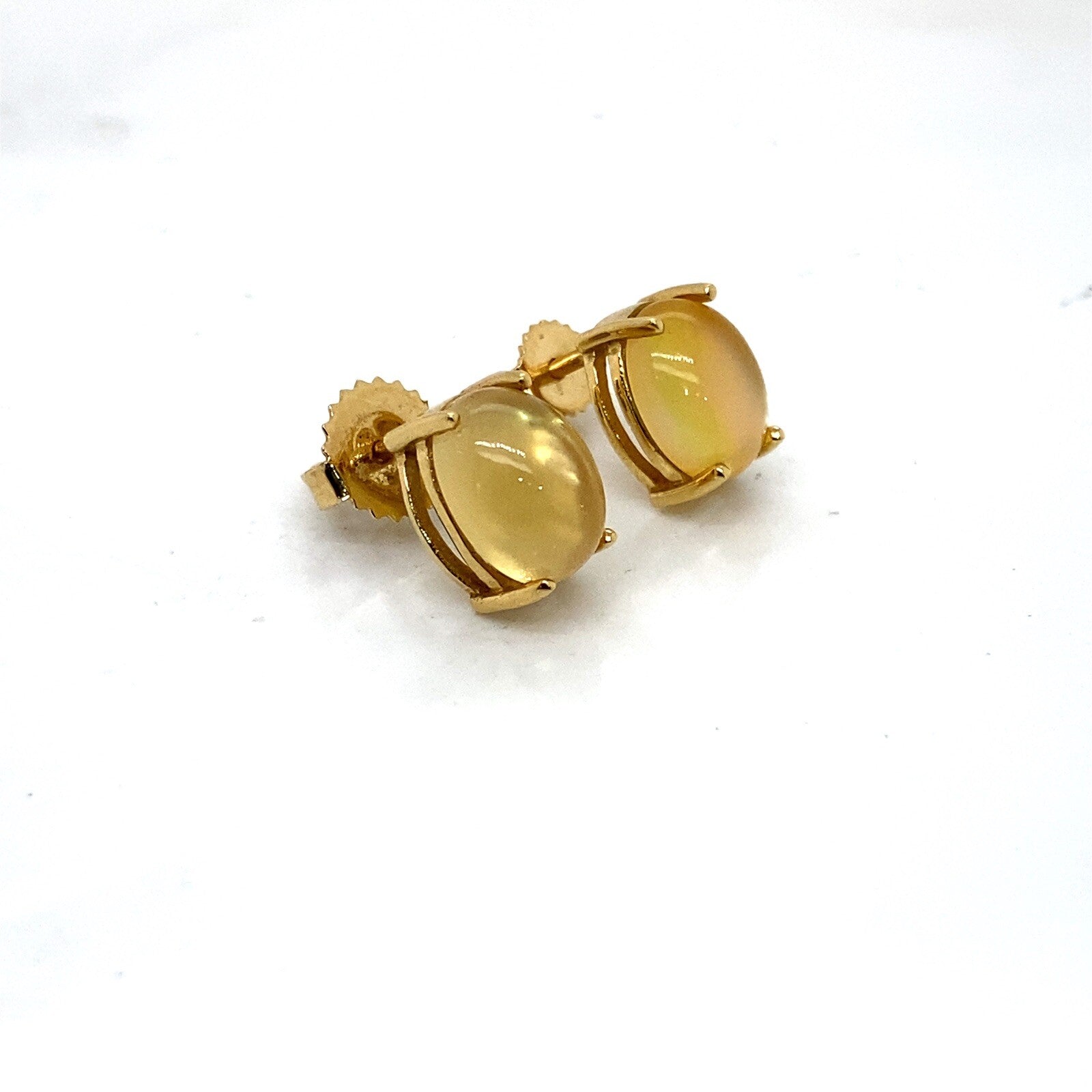 Roberto Coin 18k Yellow Gold Quartz Pearl Doublet Cabochon Stud Earrings — view 2
