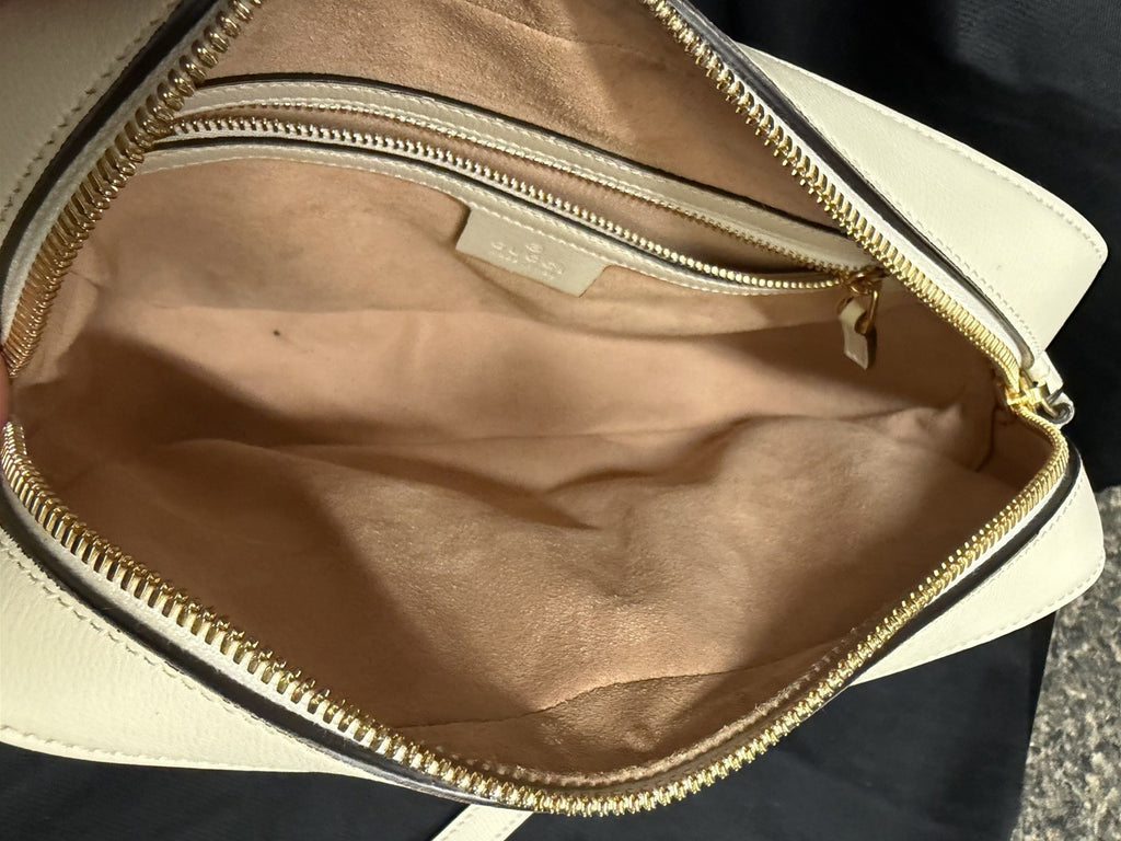 Gucci Horsebit 1955 Crossbody Bag Adjustable Strap Cream Leather, Gold Hardware (view 9)