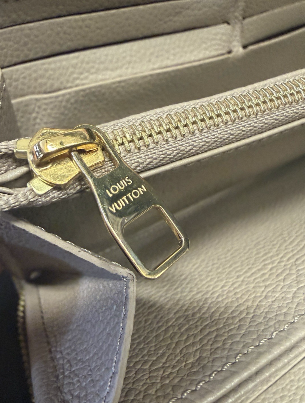 Louis Vuitton Zippy Wallet Monogram Empreinte Leather Turtledove M69034 (view 9)