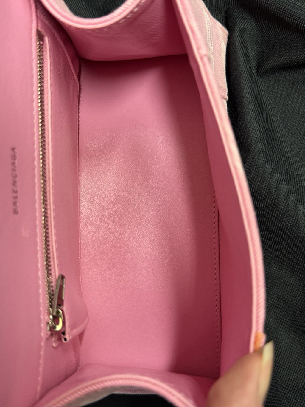 Balenciaga Hourglass Small Handbag BB Monogram Denim Pink Removable Strap (view 8)