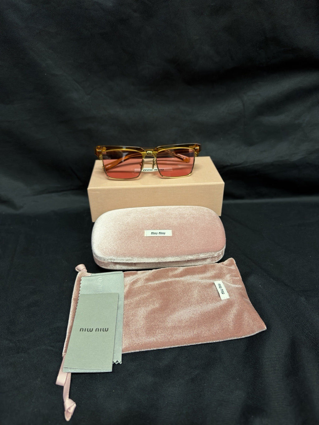 miu miu sunglasses MU 10ZS 15T1D0 54-17 Caramel Transparent Pink (view 6)