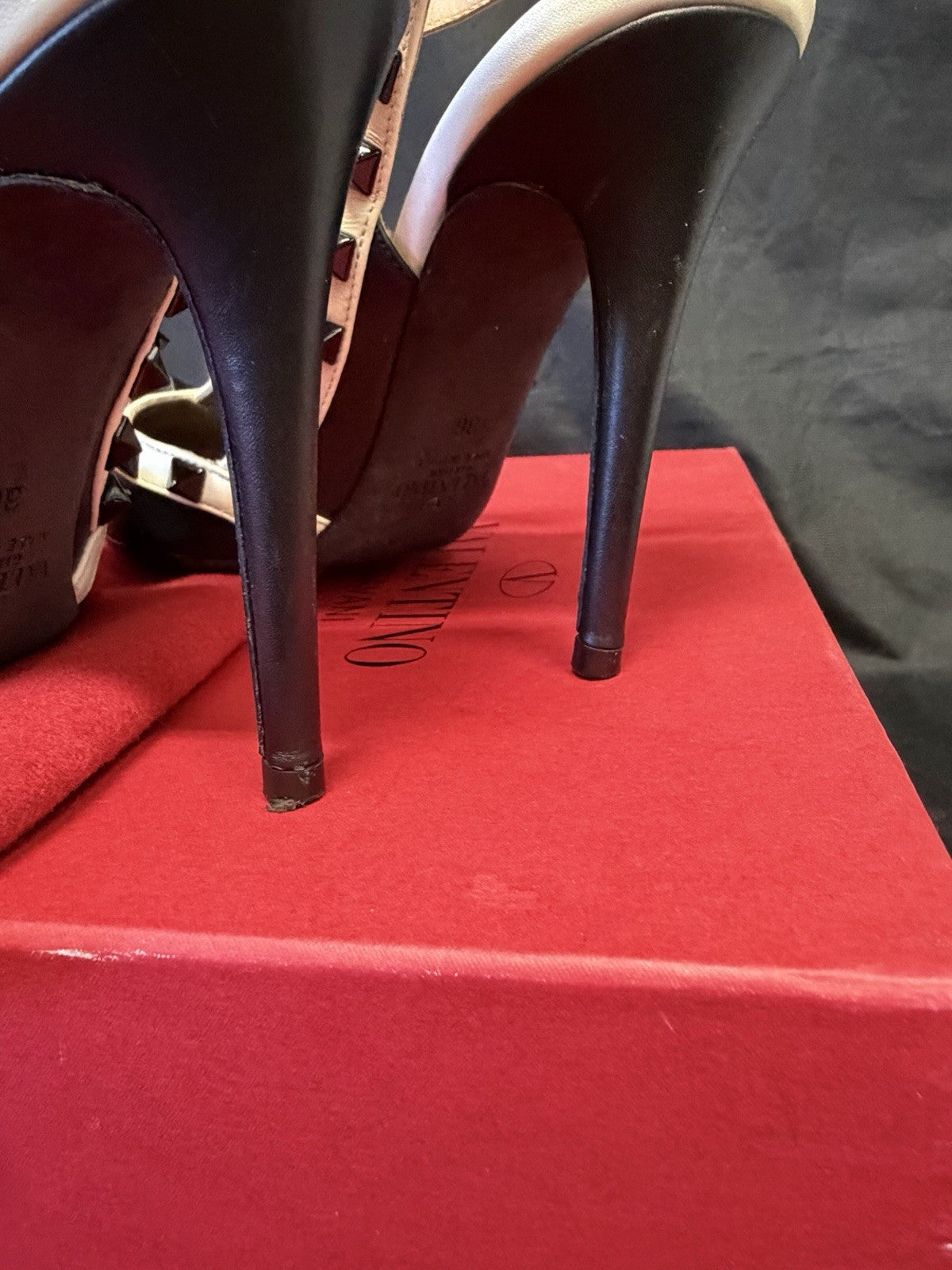 Valentino Garavani Rockstud Pumps Black/White Studded Heel Size 36 (US 6) (view 13)