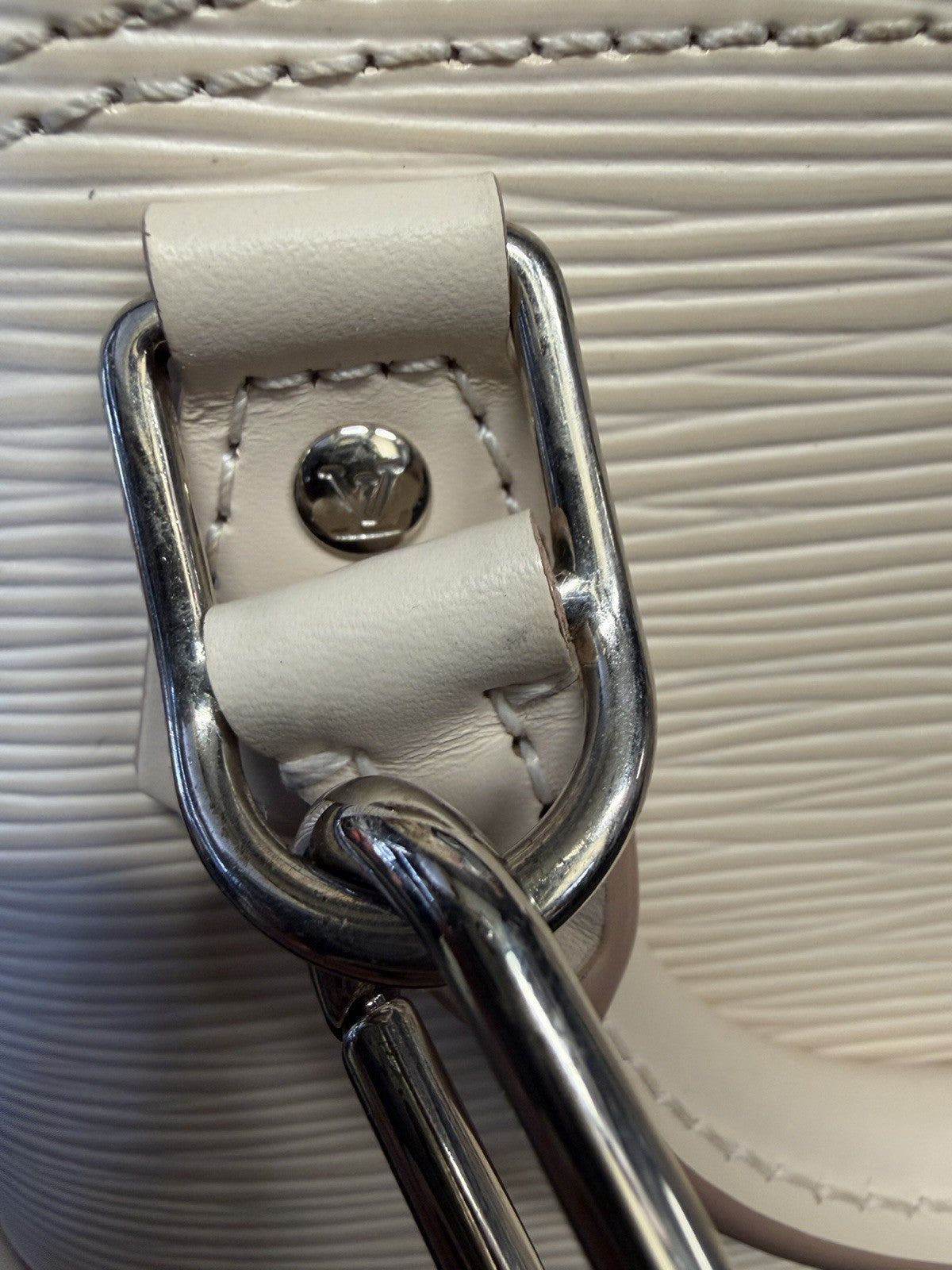 Louis Vuitton Nano Alma Epi Leather Quartz (Cream/Beige) Crossbody Handbag (view 15)