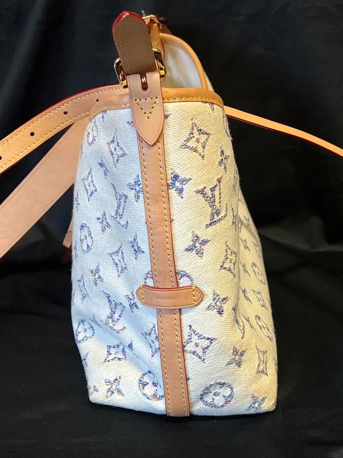 LOUIS VUITTON MONOGRAM JAQUARD CARRYALL PM SHOULDER BAG, POUCH & MIRROR NAME TAG — view 2