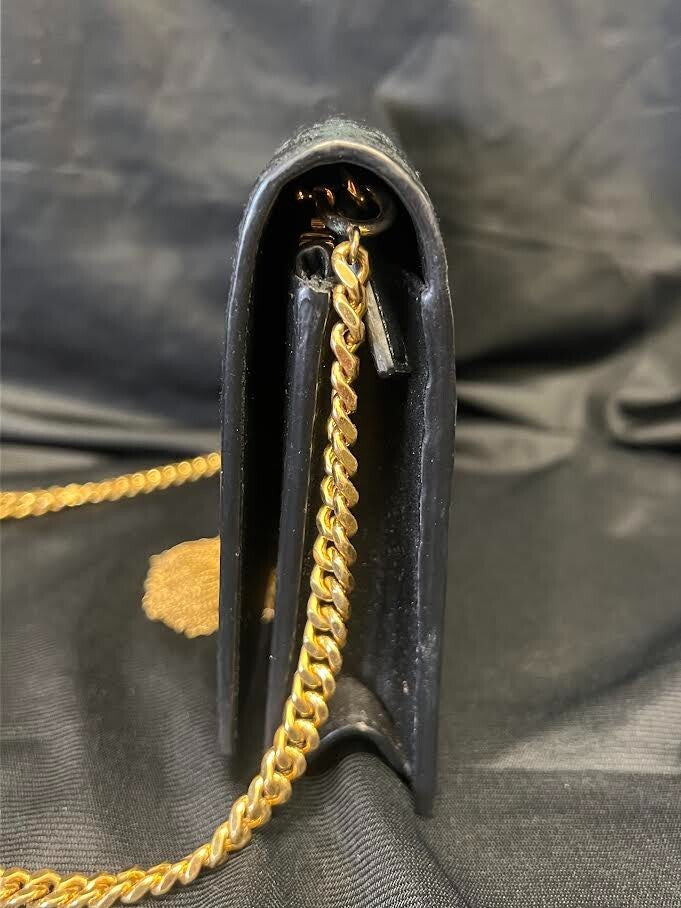 Saint Laurent Classic KATE Monogram Tassel Chain Wallet Leather BLACK/GOLD (view 4)