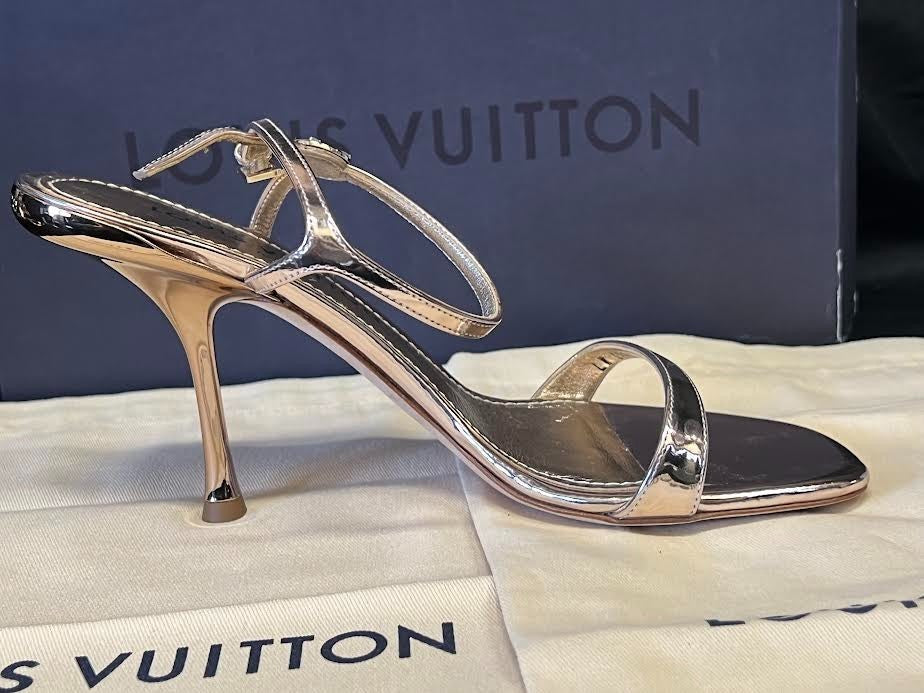 Louis Vuitton 6AM Sandal Size 38 (us 8) 1AGWYQ Gold Metallic Leather Heels (view 9)