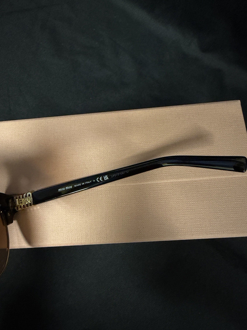 Miu Miu Sunglasses Mu 09zs Black Brown 1AB2Z1 57-16 (view 8)