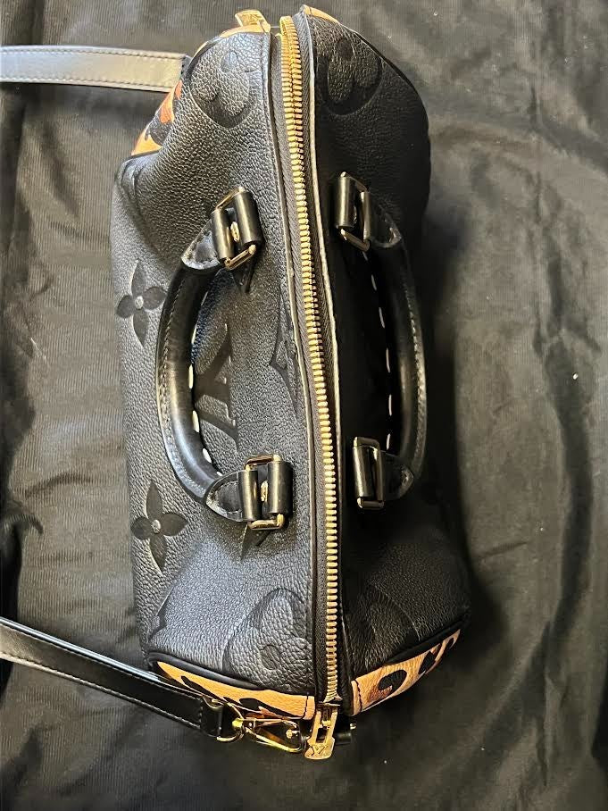 Louis Vuitton Black Monogram Wild AT Heart Speedy 25 Bandouliere Leather W Lock (view 6)