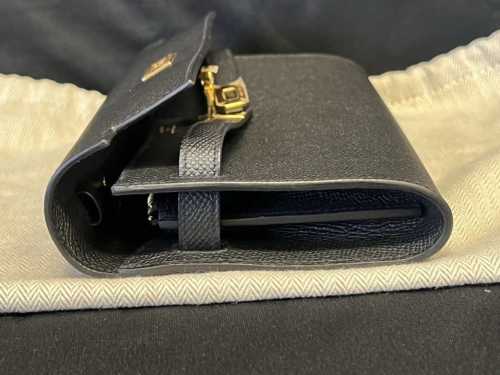Hermes Black Epsom Kelly TO Go, Gold Hardwear, Removable Strap, Dust Bags, Box (view 15)