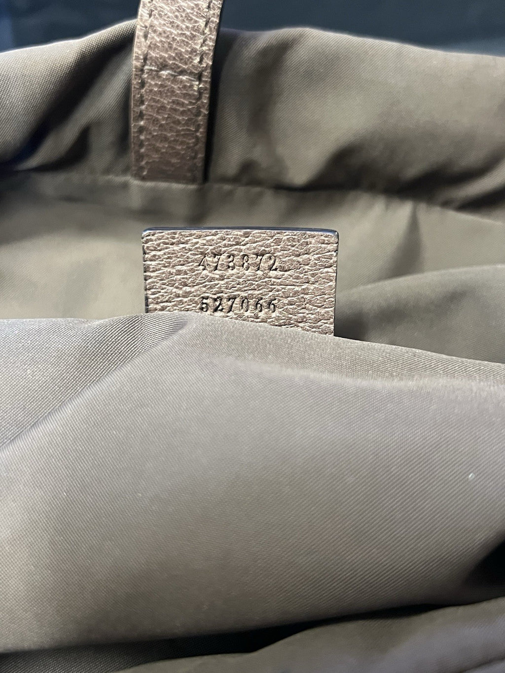 GUCCI SOFT GG SUPREME MONOGRAM DRAWSTRING BACKPACK EMBROIDERED PATCHES — view 11