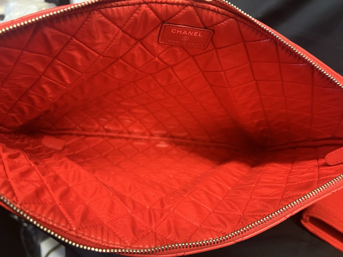Chanel Large Clutch Pouch Red Leather with Organizer Insert and Dust Bag (view 7)
