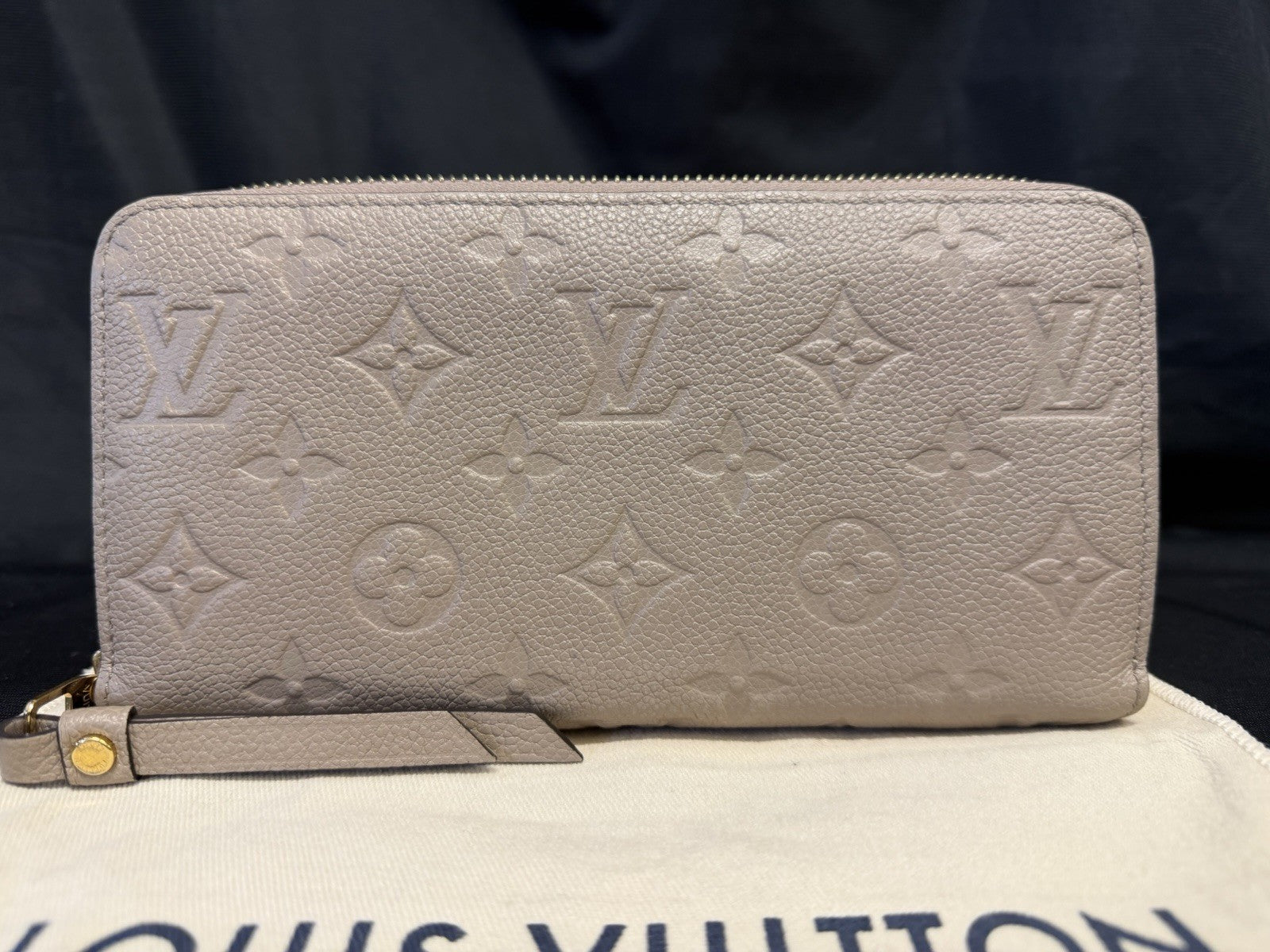 Louis Vuitton Zippy Wallet Monogram Empreinte Leather Turtledove M690340