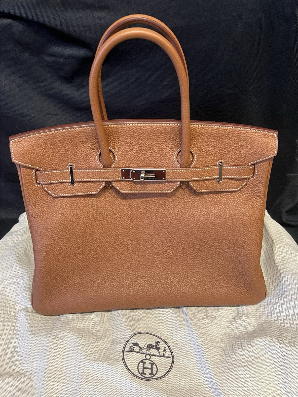 Hermes 2017 Birkin 35 Gold Togo Leather Palladium Hardware Top Handle Bag (view 1)