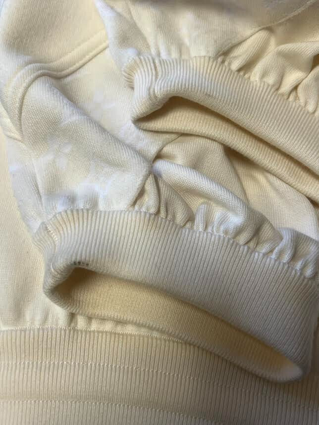 Louis Vuitton Monogram Accent Knit Jogging Pants 1AGCJF Size M0 (eu 38/US 6) (view 8)