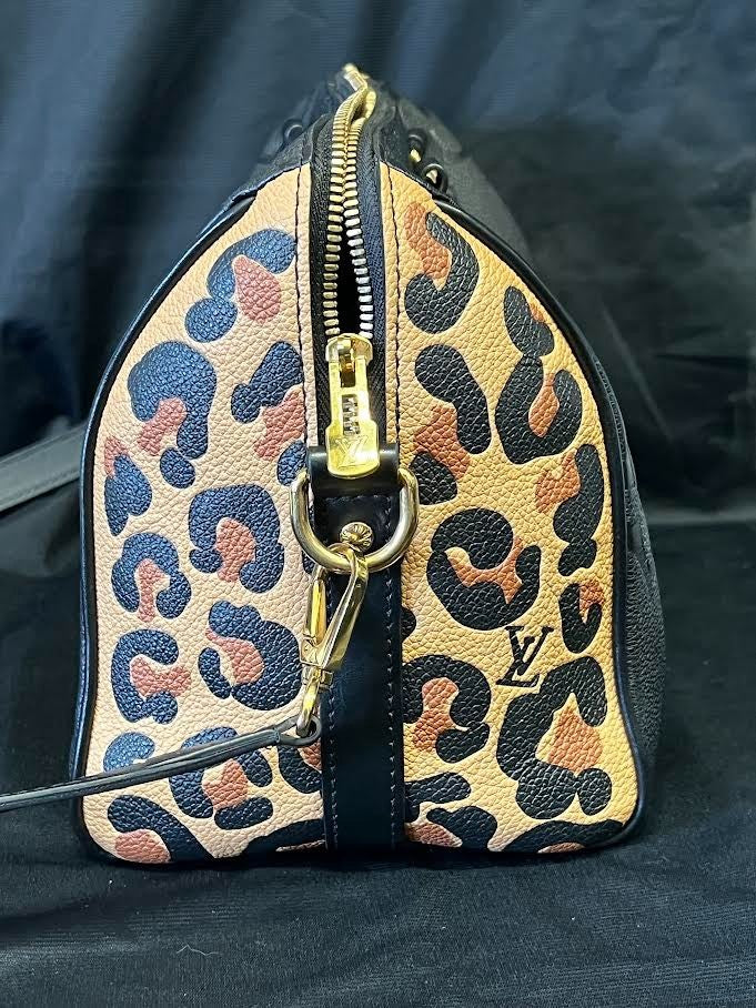 LOUIS VUITTON BLACK MONOGRAM WILD AT HEART SPEEDY 25 BANDOULIERE LEATHER W LOCK — view 4
