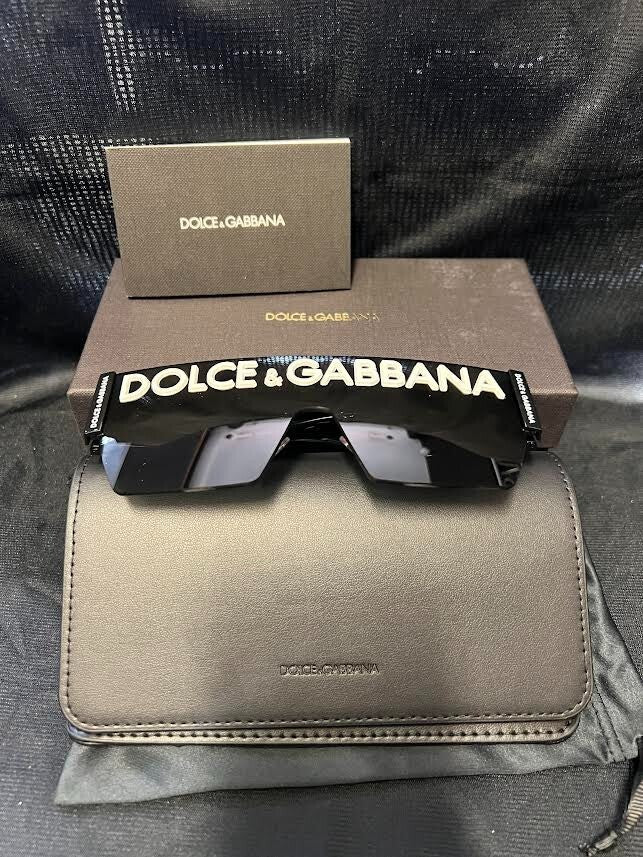 Dolce&Gabbana DOLCE & GABBANA SUNGLASSES DG2233 01/87 BLACK FRAME VIOLET GRADIENT DARK GREY — view 6