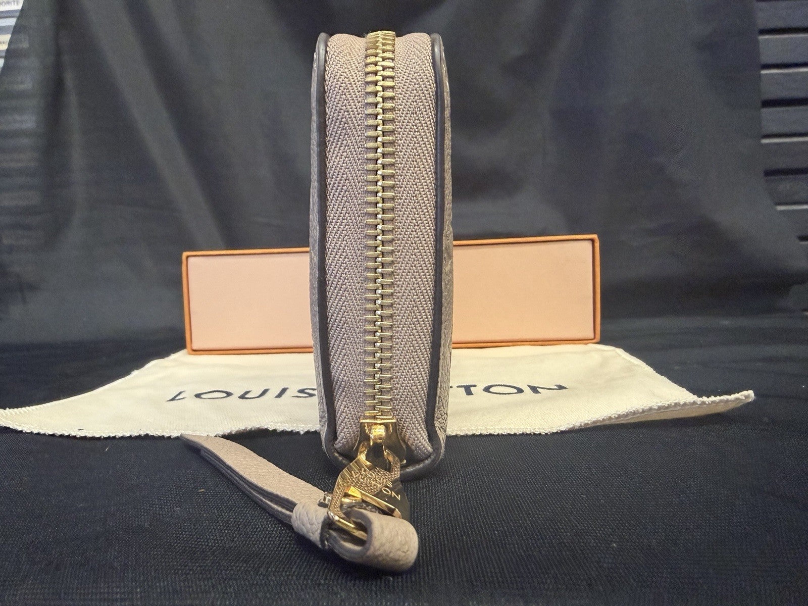 Louis Vuitton Zippy Wallet Monogram Empreinte Leather Turtledove M690341