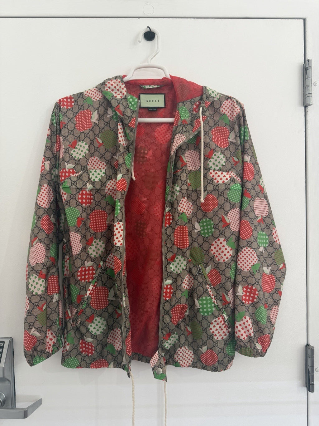Gucci Les Pommes Nylon Jacket GG Supreme & Apple/Heart Motif Size 440