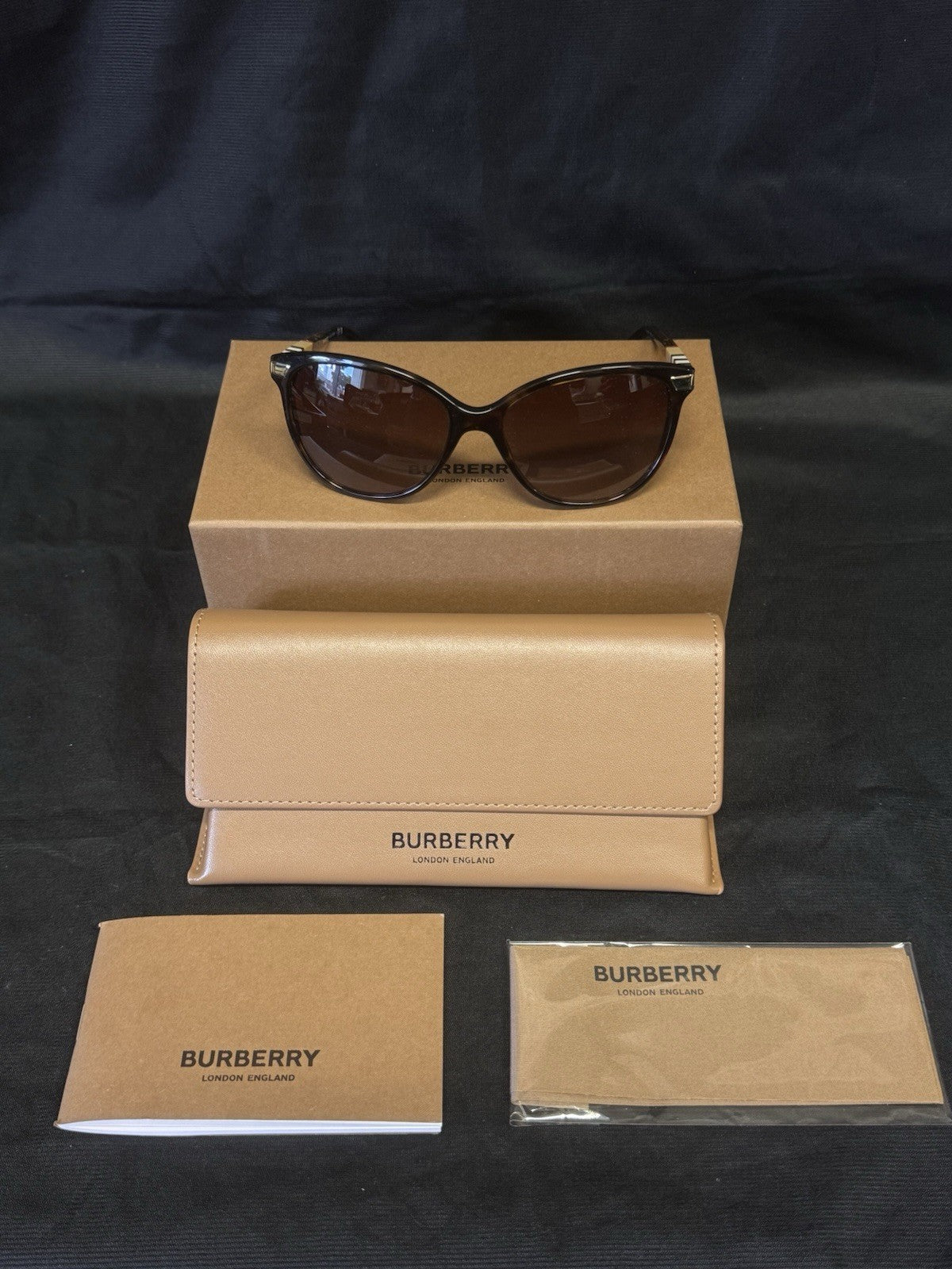 Burberry Dark Havana Frame Brown Gradient Lens Sunglasses BE4216 57-16/ 140 MM (view 6)
