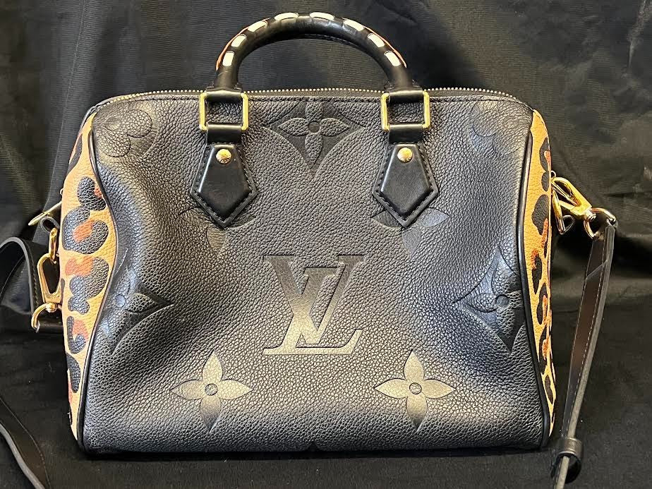 LOUIS VUITTON BLACK MONOGRAM WILD AT HEART SPEEDY 25 BANDOULIERE LEATHER W LOCK — view 3