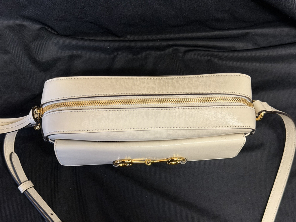 Gucci Horsebit 1955 Crossbody Bag Adjustable Strap Cream Leather, Gold Hardware (view 8)