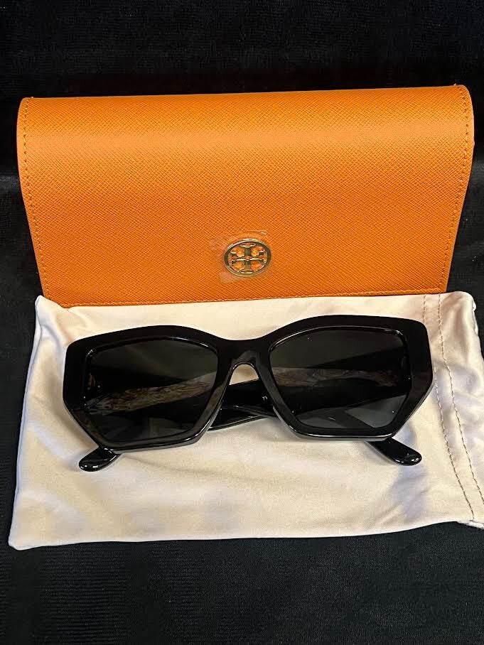 TORY BURCH SUNGLASSES TY7187U 170987 BLACK FRAME SOLID GREY LENS 140mm — view 6