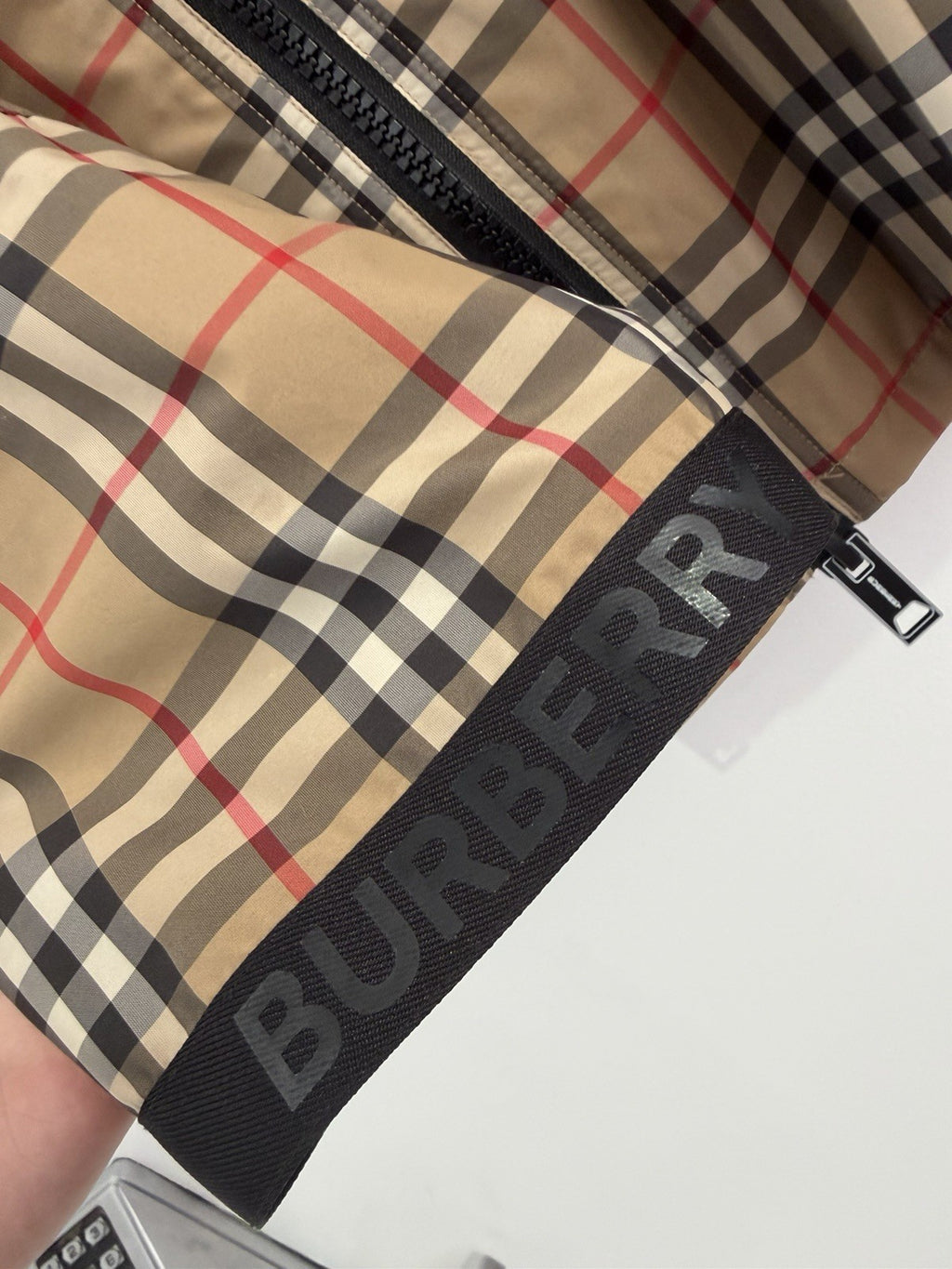 Burberry Check Hooded Jacket Drawstring Long Sleeve US Size 2 (view 11)