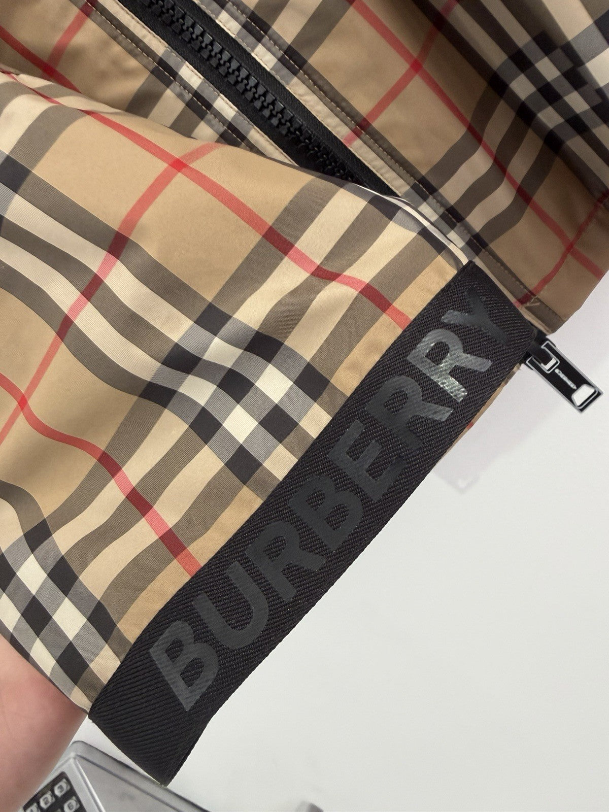 Burberry Check Hooded Jacket Drawstring Long Sleeve US Size 2 (view 11)
