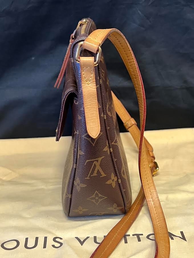 Louis Vuitton Mabilion Shoulder Bag/crossbody Monogram Canvas (view 3)