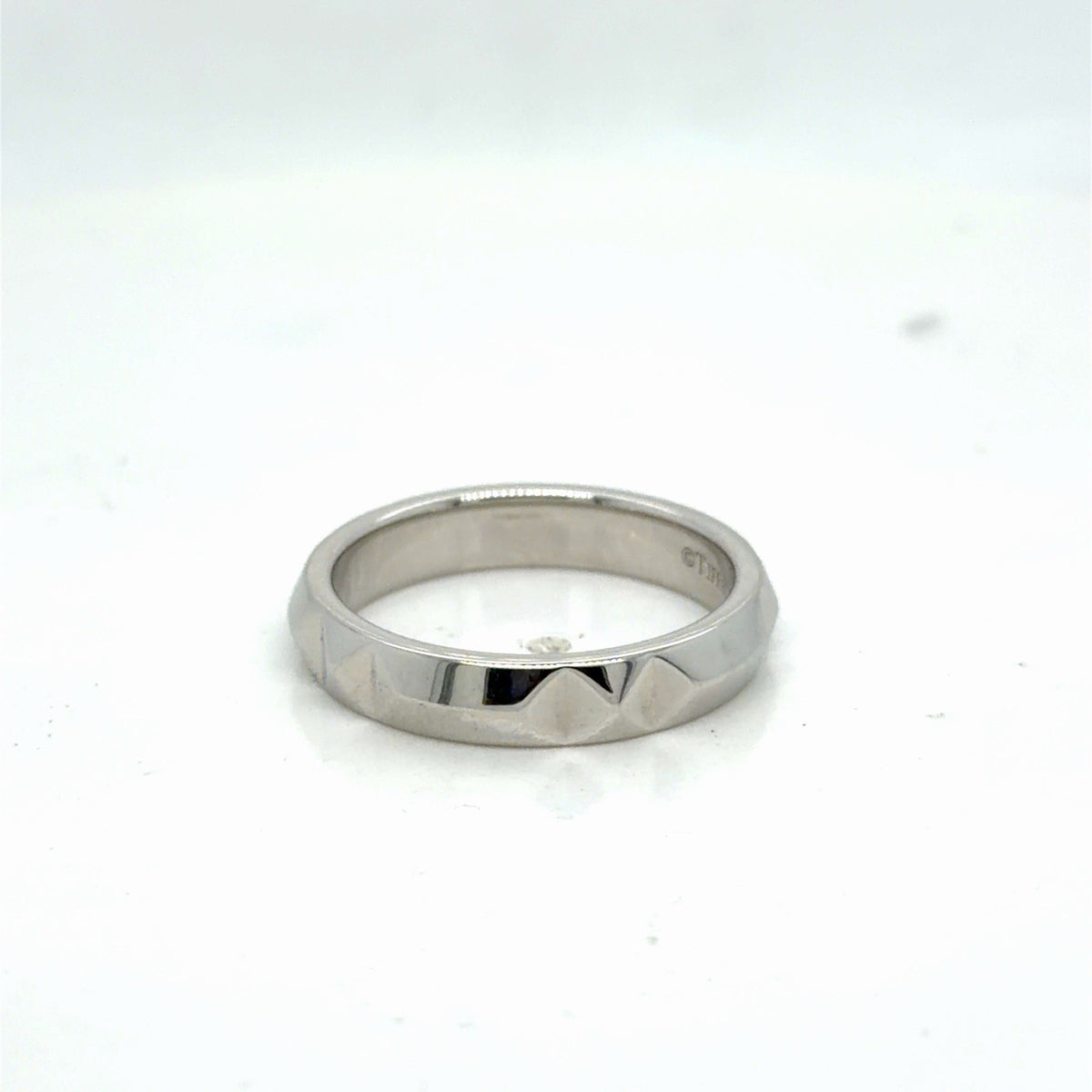 Tiffany & Co. Tiffany True 4 mm Beveled Band Platinum PT 950 Size 8 (view 6)
