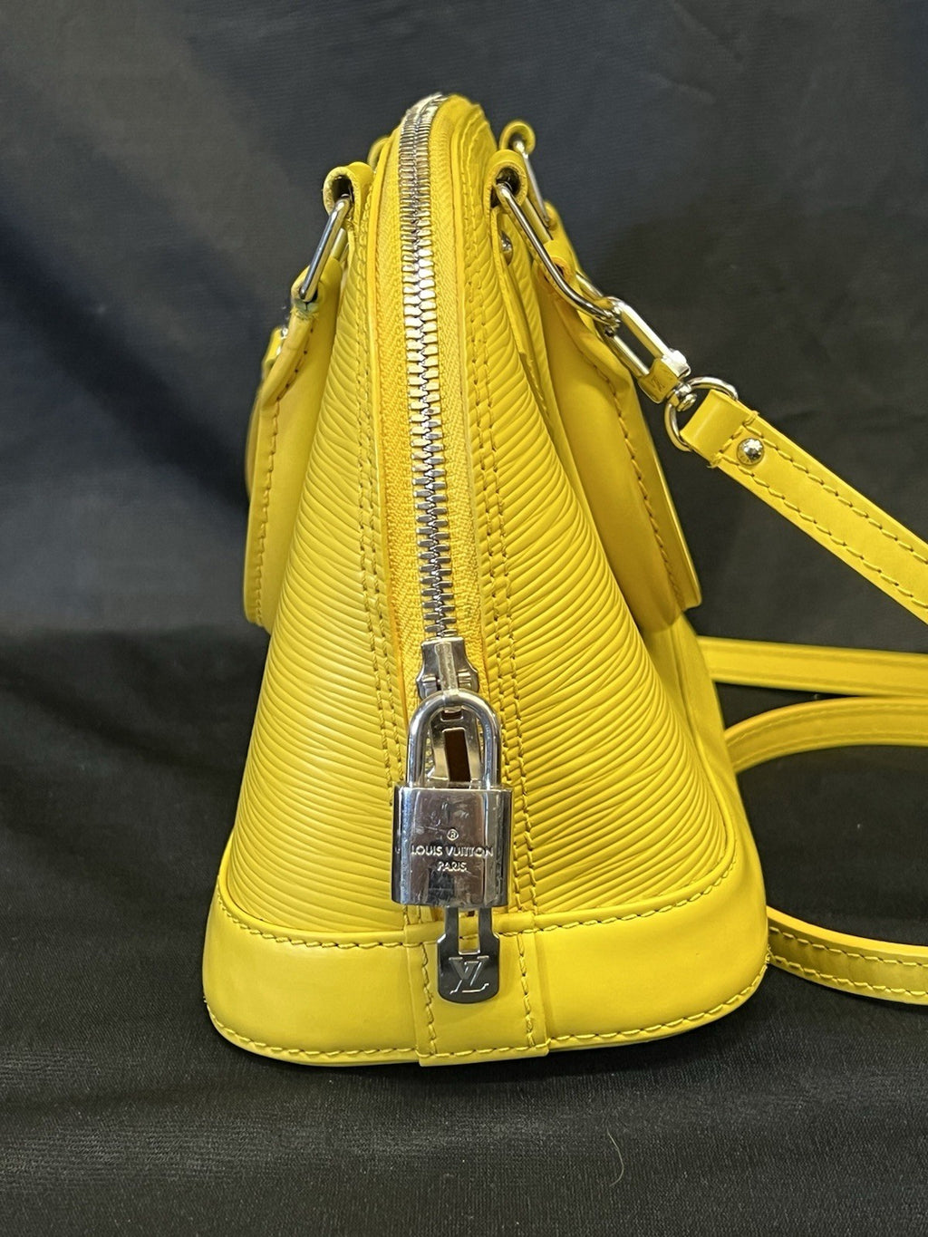 Louis Vuitton Alma BB Yellow Leather Top Handle Bag Removable Shoulder Strap (view 2)