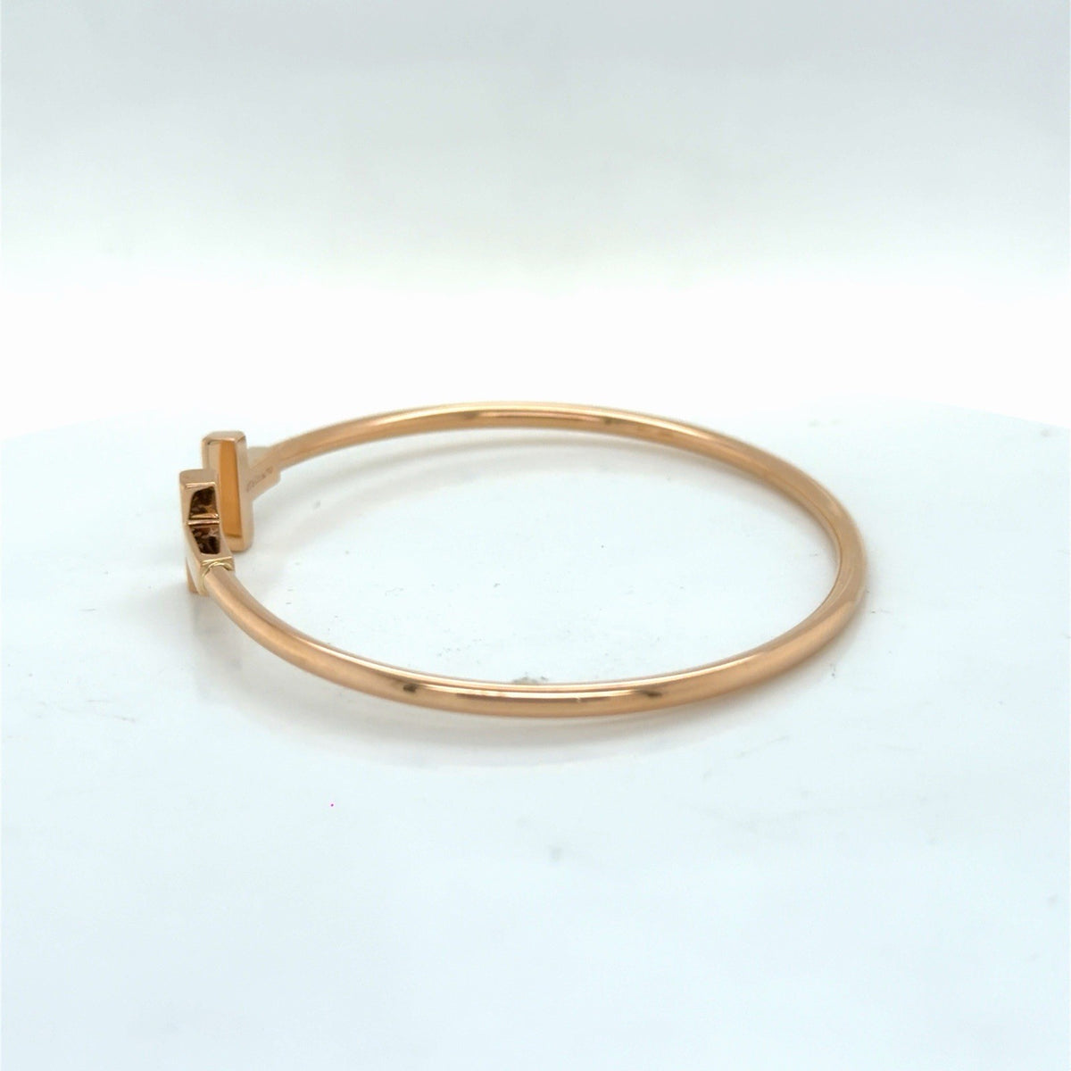 Tiffany & Co. T Wire Bracelet 18k Rose Gold Size Medium 6.25 in (view 10)