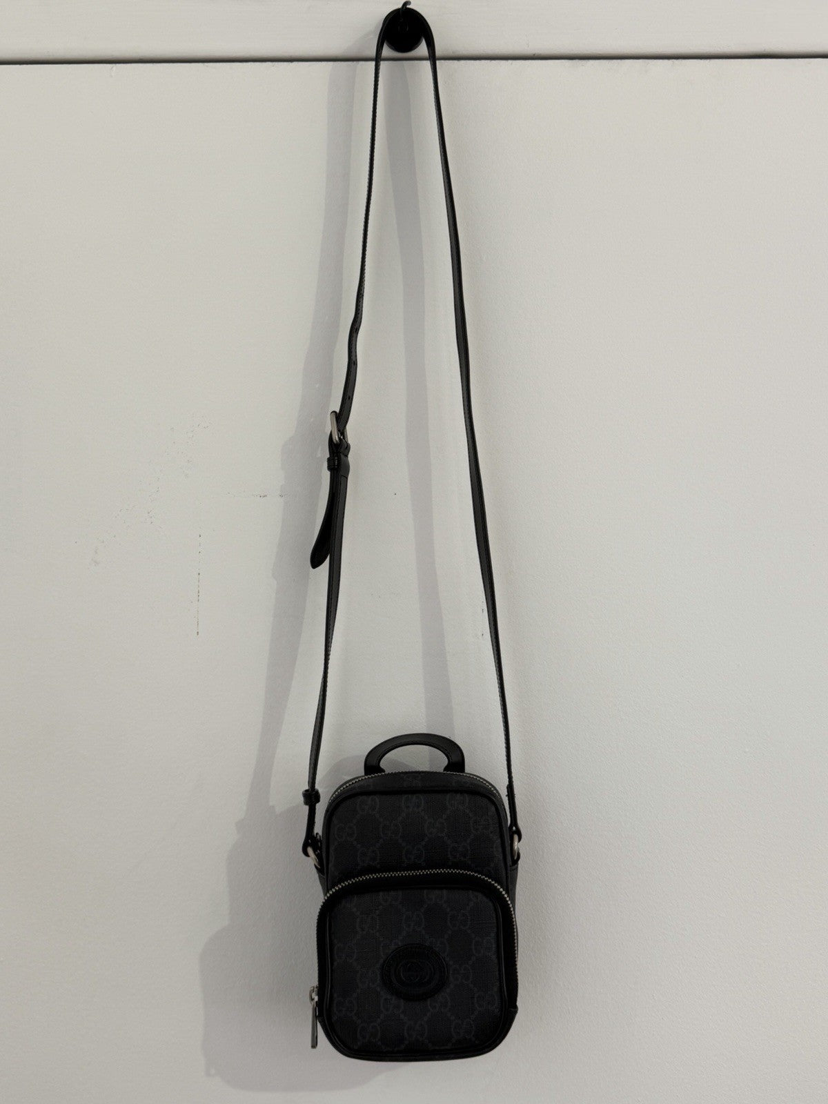 Gucci GG Supreme Mini Interlocking G Stachel Black Canvas Crossbody — view 13
