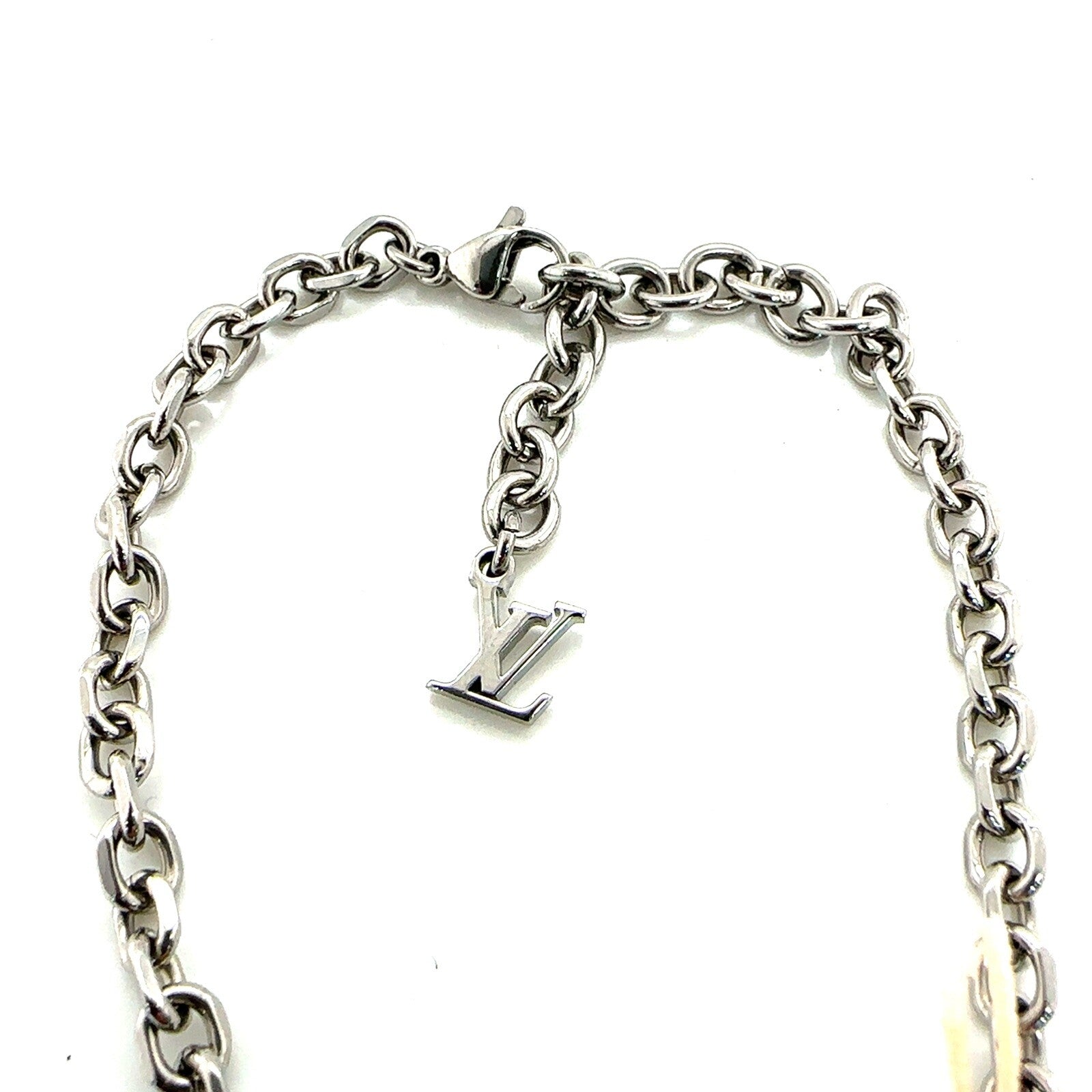 Louis Vuitton M00681 Monogram Bold Bracelet with Tags3