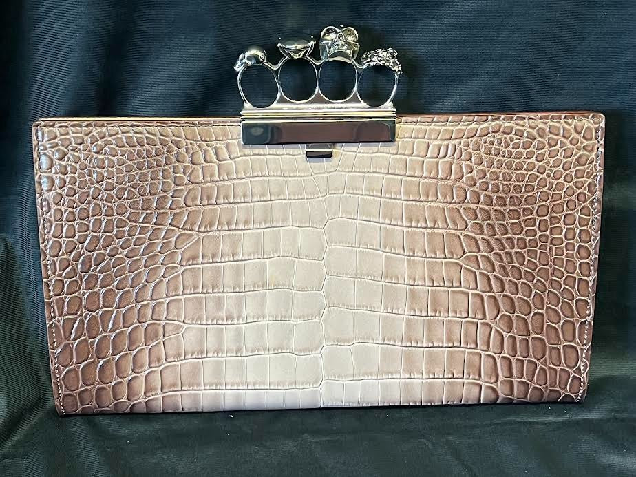 Alexander Mcqueen Four Ring Knuckle Clasp Crocodile Clutch Brown Gradient/silver (view 1)