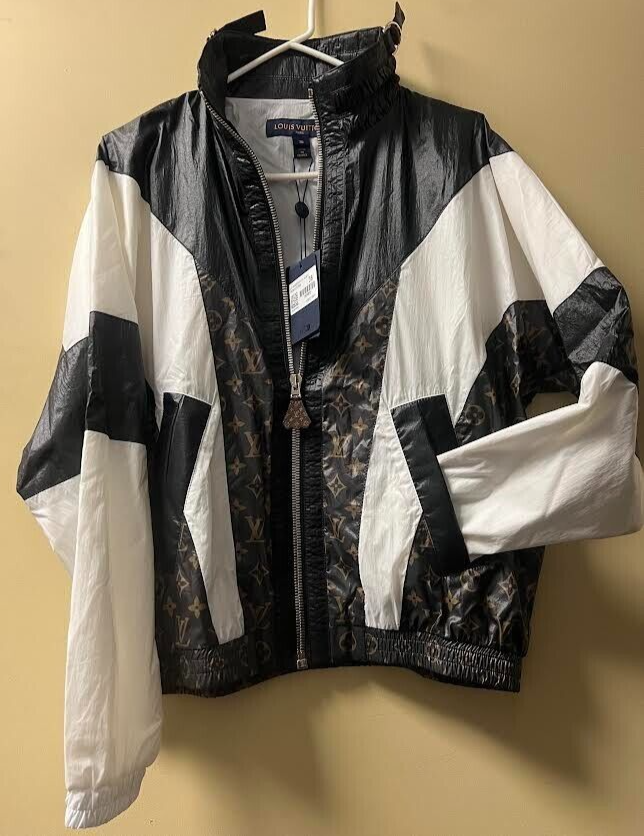 LOUIS VUITTON SPORTY COLOR-BLOCKED ZIP UP WINDBREAKER JACKET SIZE 38/US 6 1AFMF03