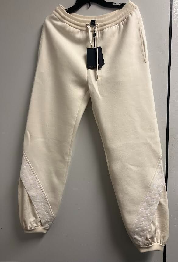 LOUIS VUITTON MONOGRAM ACCENT KNIT JOGGING PANTS 1AGCJF SIZE S0 (EU 36/US 4)3