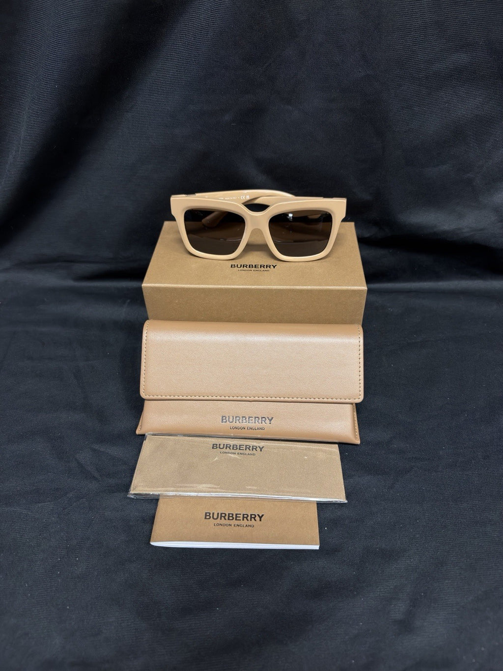 Burberry Sunglasses BE4419 Beige Dark Brown (view 6)