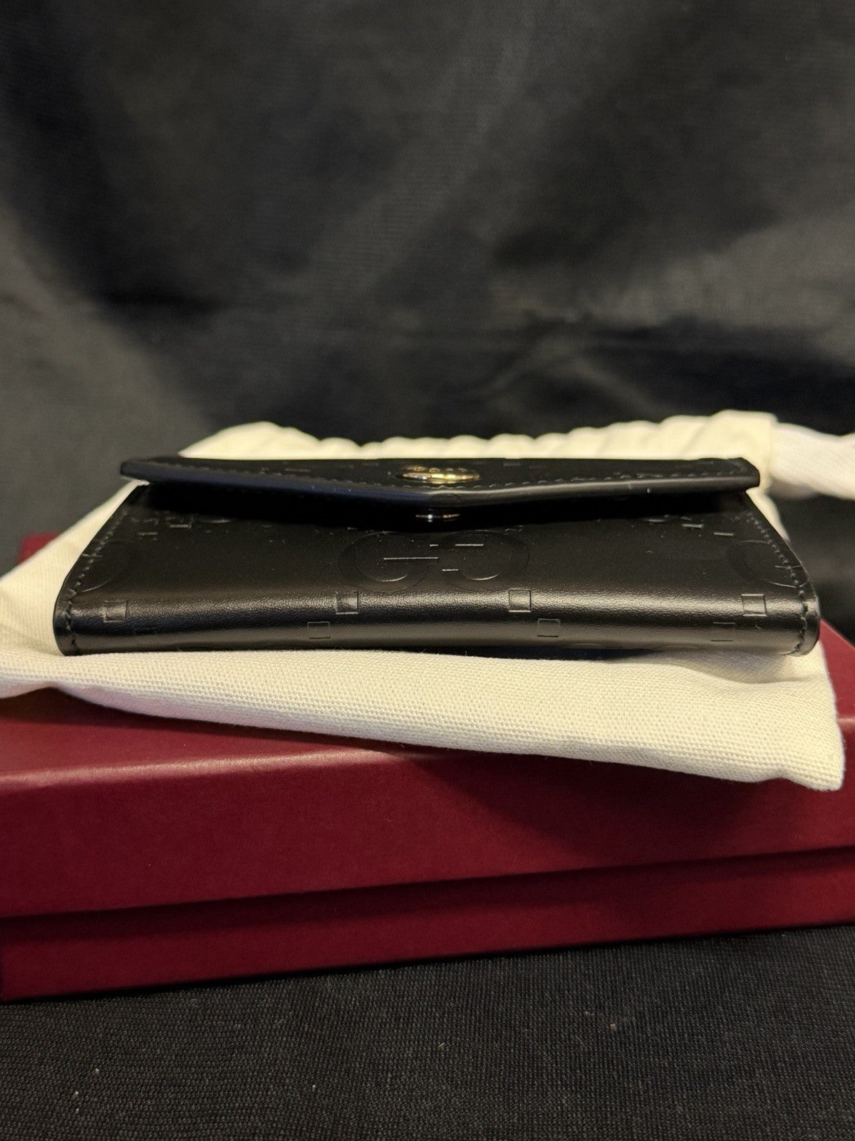 Gucci GG Emblem Card Case Black Leather Gold Hardware5