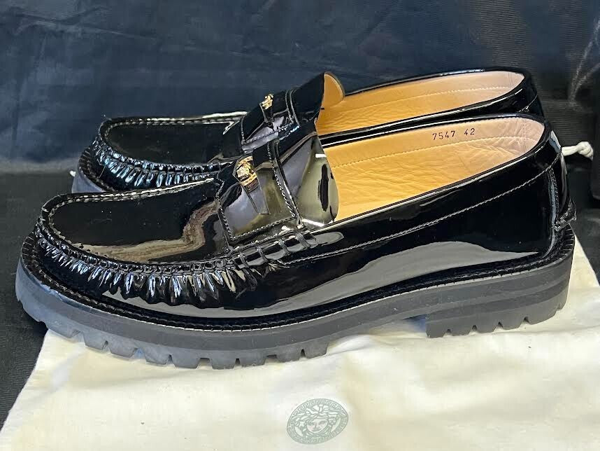 VERSACE CHUNKY LOAFERS PATENT LEATHER BLACK SIZE 42 / US 9 DSU75473
