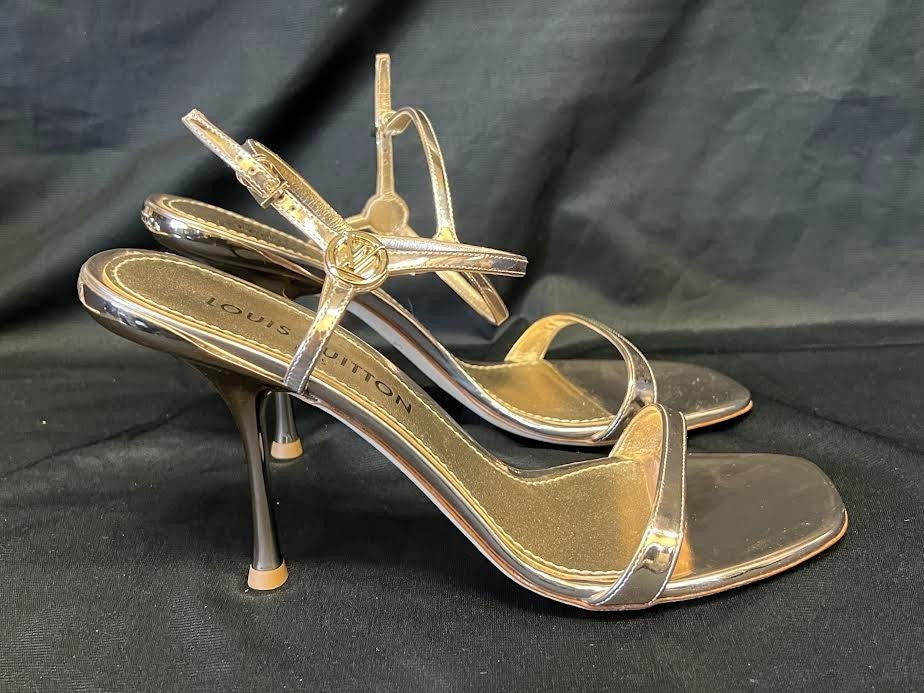 Louis Vuitton 6AM Sandal Size 41 (us 11) 1AGWZ2 Gold Metallic Leather Heels (view 8)