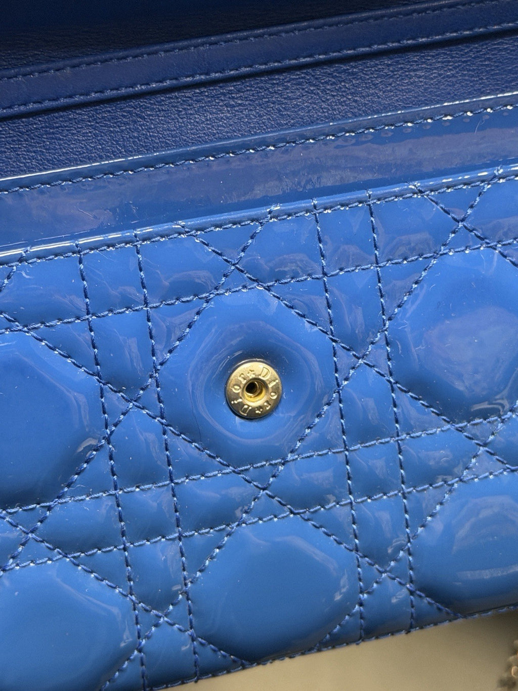 Christian Dior Lady Dior Pouch Wallet on Chain Patent Leather Blue/Silver — view 12