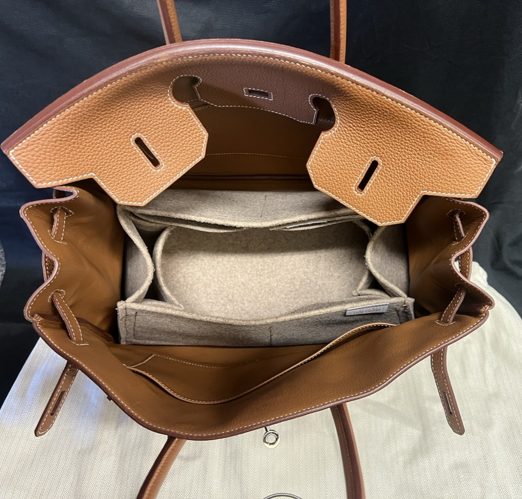 Hermes 2017 Birkin 35 Gold Togo Leather Palladium Hardware Top Handle Bag (view 12)