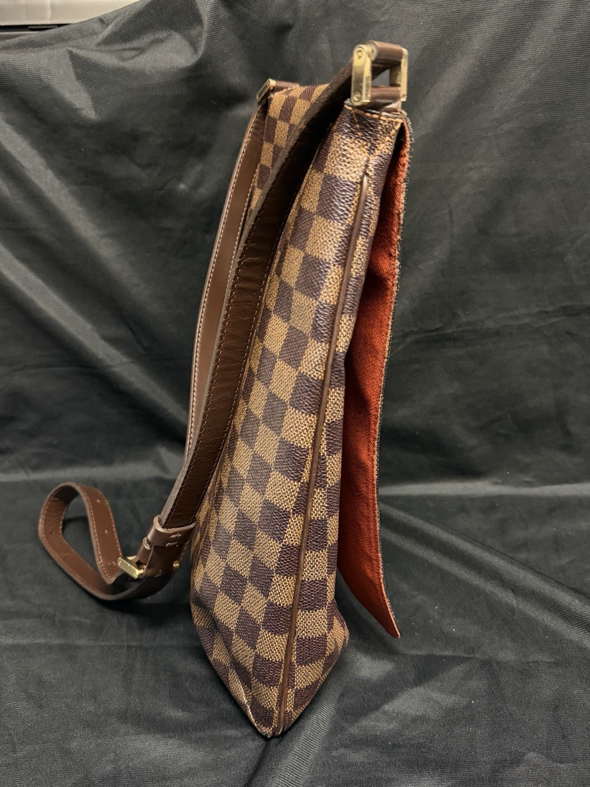 Louis Vuitton Musette Crossbody Brown Canvas Damier Ebene (view 3)