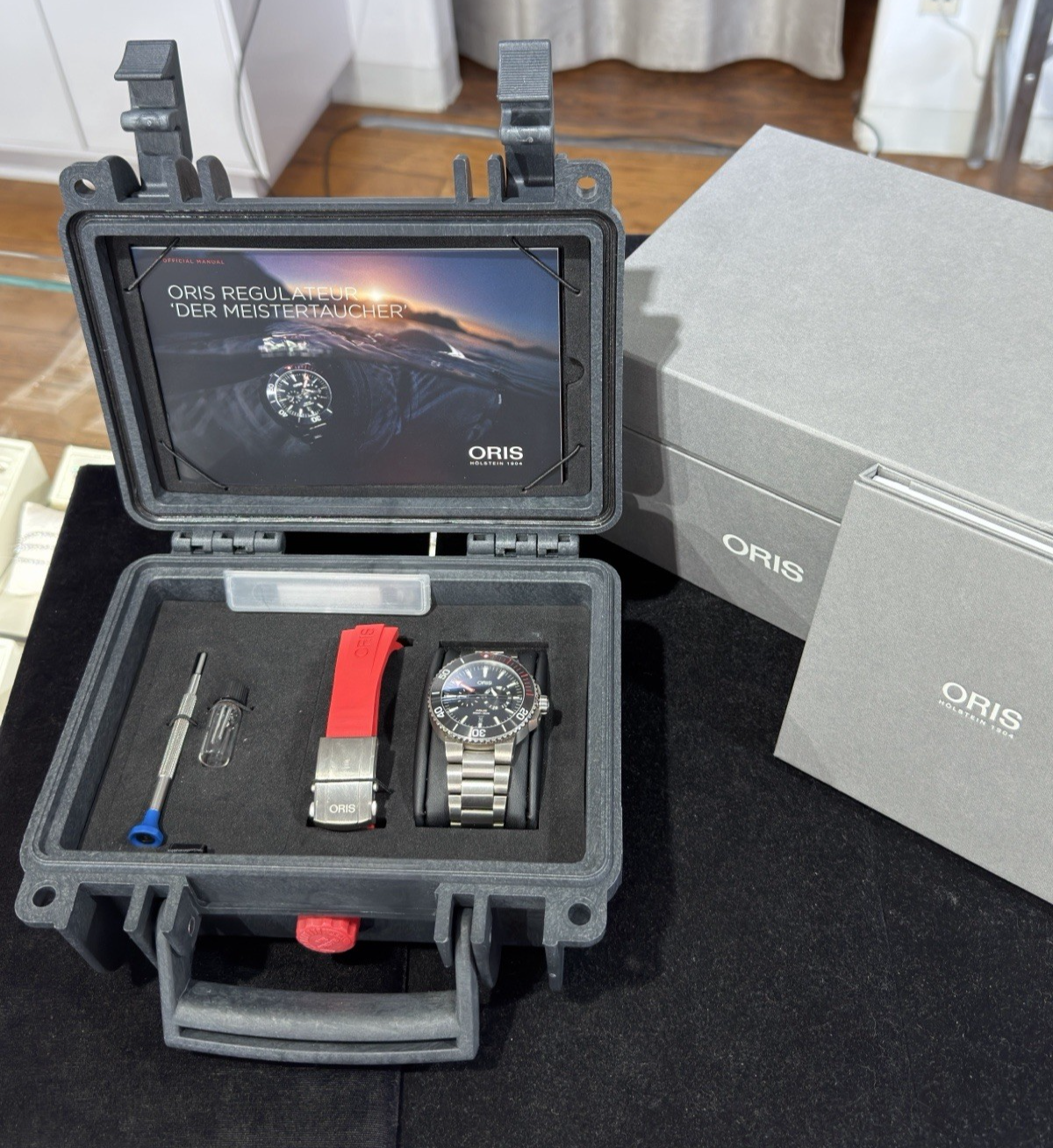 Oris Aquis 749 7734 71 54- Set Meistertaucher Titanium 43.5 mm with Box & Manual — view 4