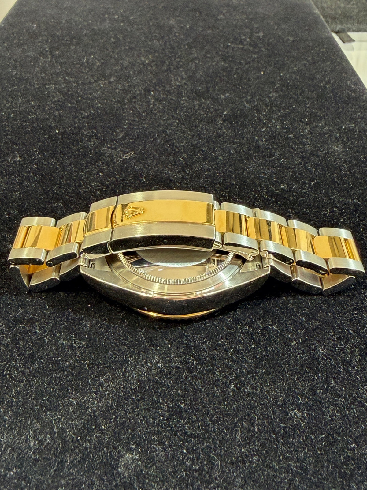 Rolex Sky-Dweller 42mm Two-Tone Steel 18k Gold Champagne Dial 326933 (view 11)
