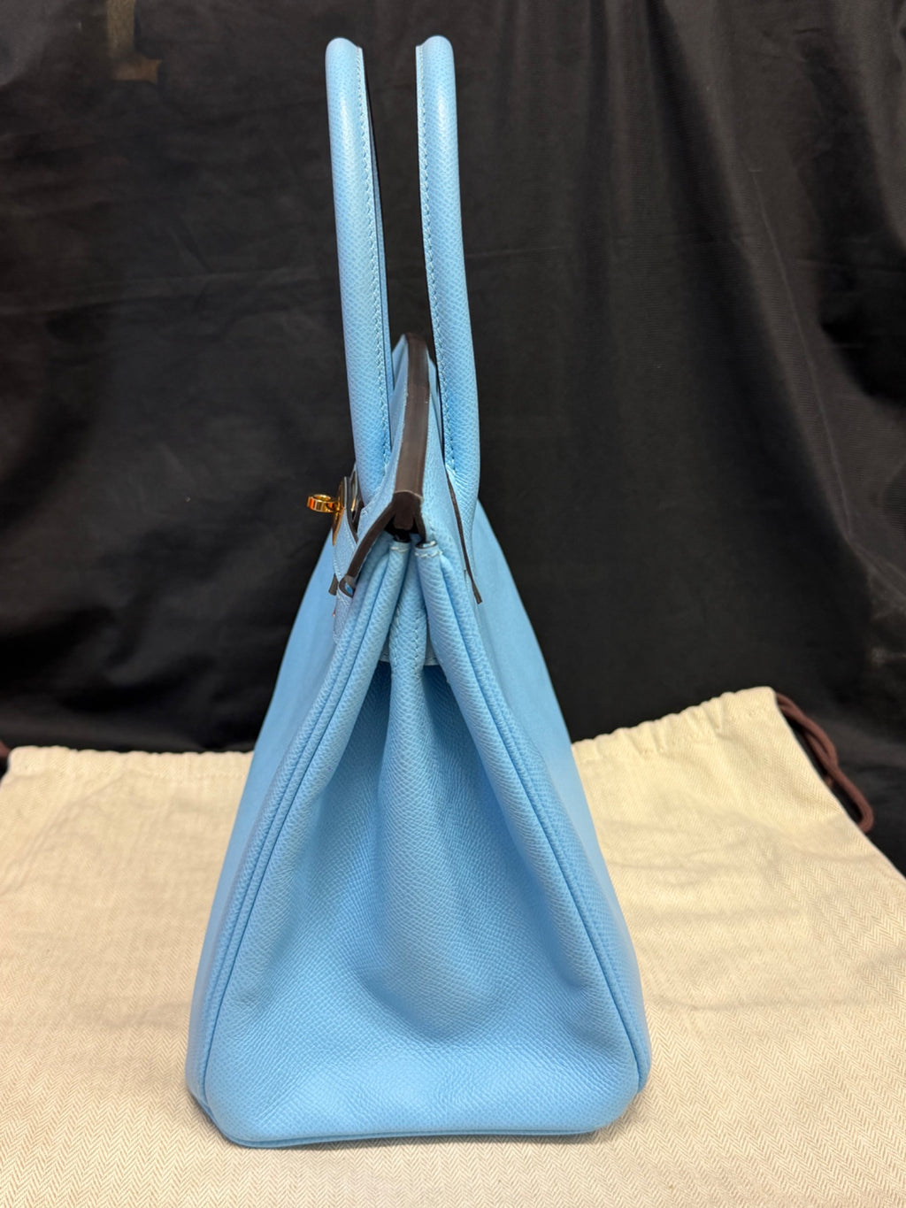Hermès Birkin 30 Blue Céleste Epsom Leather Gold Hardware Handbag (view 4)
