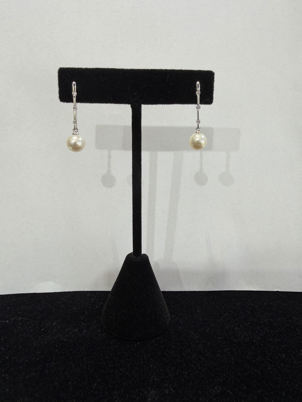 14K White Gold Pearl Diamond Drop Earrings, Natural Diamond 0.12 ctw